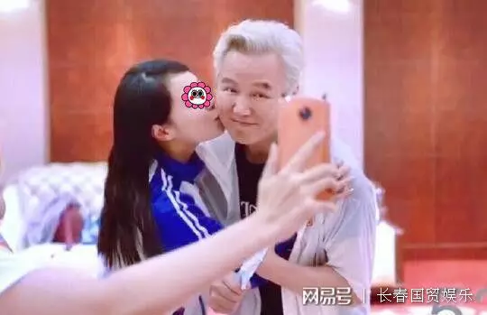 張庭老公與女子的親密合影照流出,稱「對大哥的愛是發自內心的。」