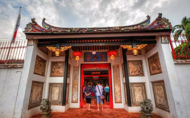 這個春節去哪裡?每人300+ 5星酒店民丹島吉隆坡3天2晚游!
