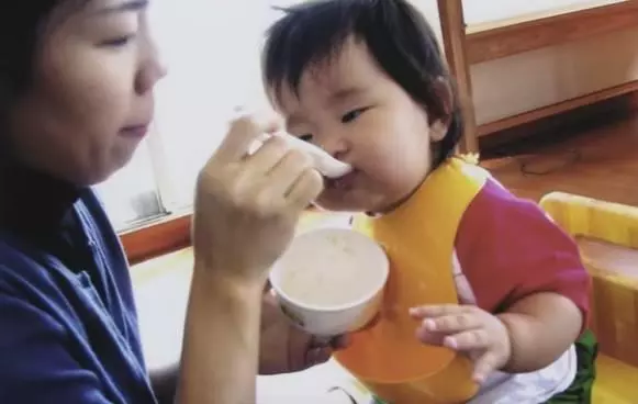 真人真事:日本一狠心年輕媽媽癌症走了,卻給5歲女兒留下這樣的遺產