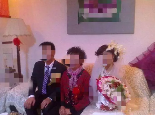 2歲男孩高樓掉下,男子路過接住,像是自己兒子,回家後妻子淚目