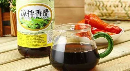 衛生間臭味不散,夏天更難聞20年老保姆教了我這5招,立刻沒味了