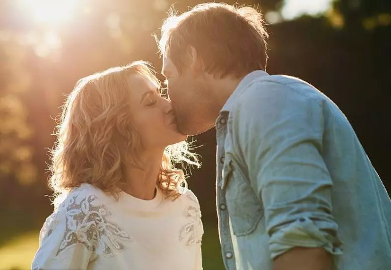 研究了很多夫妻,得出一個驚人的結論:男人脾氣好,是婚姻幸福的關鍵