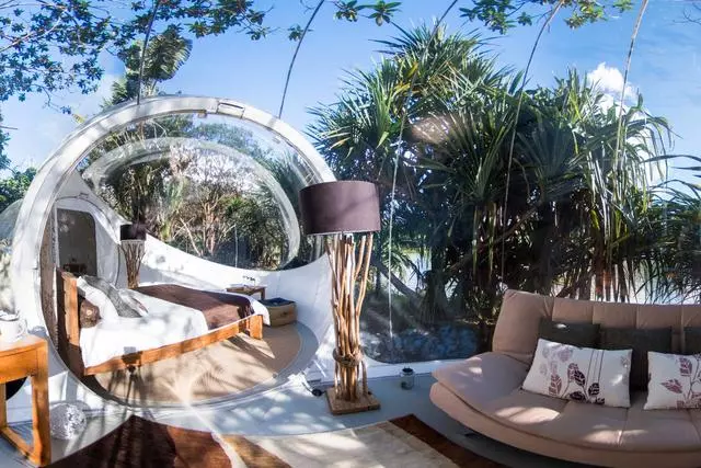 樹屋冰屋膠囊屋都比不上這種屋!360°看美景,體驗萬中無一!