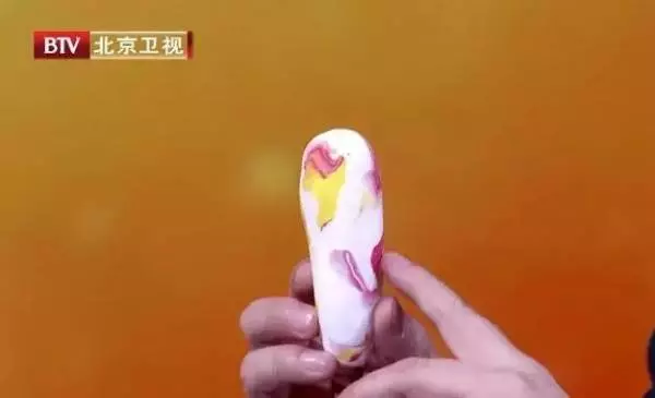 腫瘤專家警告:大便出現3個訊號,是大腸癌!!!