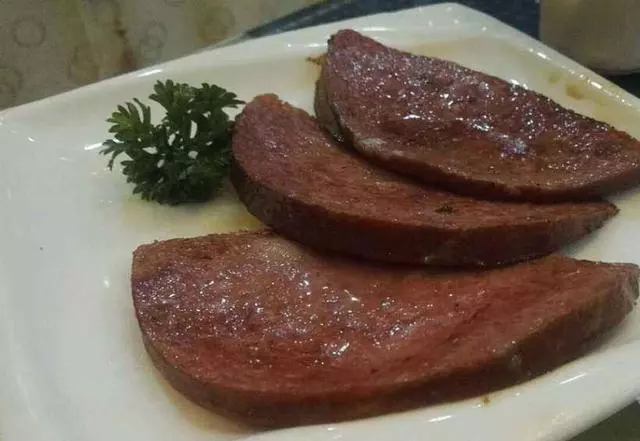 俄羅斯冬季溫度最低達到零下70度,這麼寒冷,他們吃什麼抵寒呢
