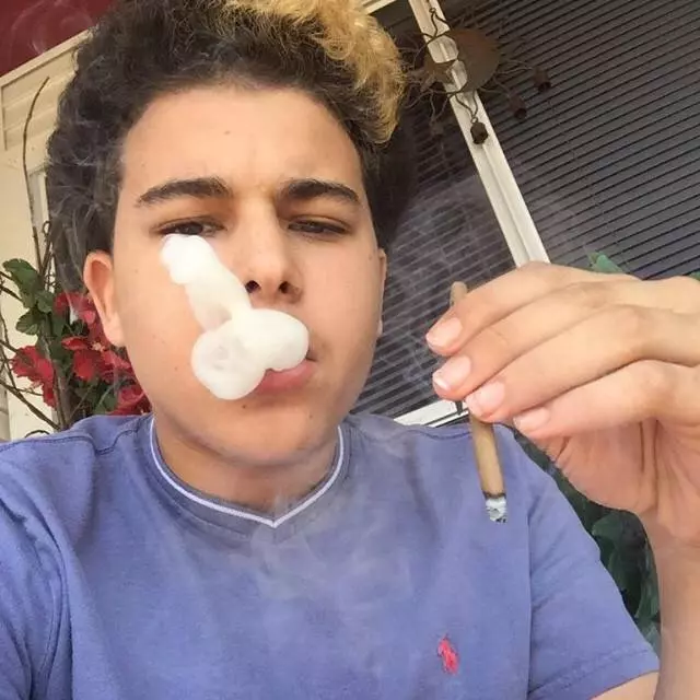 17張「無法不想歪」的爆笑照絕對會喚醒你心中的小屁孩。