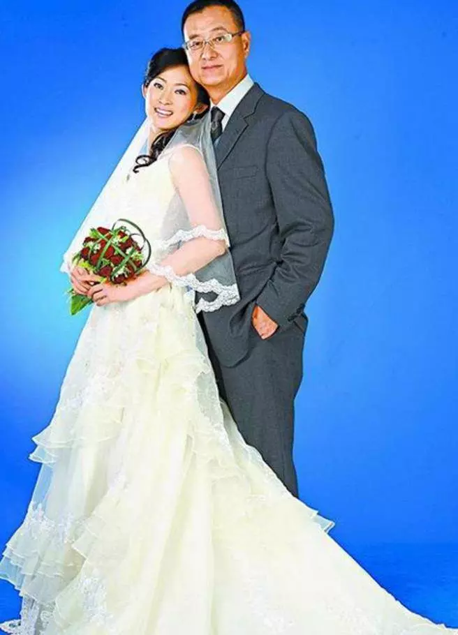 劉瑞琪為「丈夫與前妻生的3子女」放棄生孩子,「無條件母愛」讓她和繼子女感情超親!