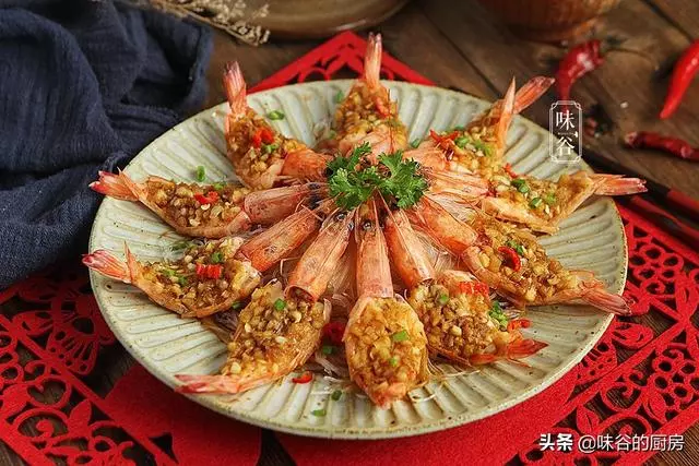 過年吃道蝦,全年笑哈哈!蝦這樣做,簡單美味上檔次,宴客倍有面