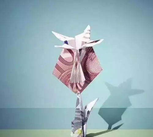 錢是男人的膽,女人的臉,婚姻的根!
