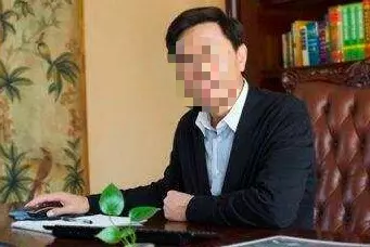 快遞員為救一位小孩,卻慘被老闆炒魷魚!小孩的爸爸一來,他當場傻眼!