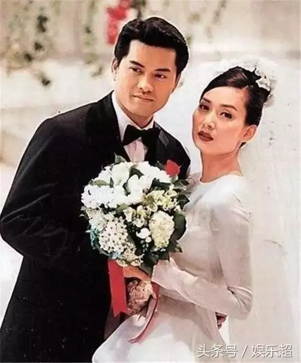 62歲呂良偉與67歲鄭則仕近照對比,網友感慨:兩人妻子差距太大 !
