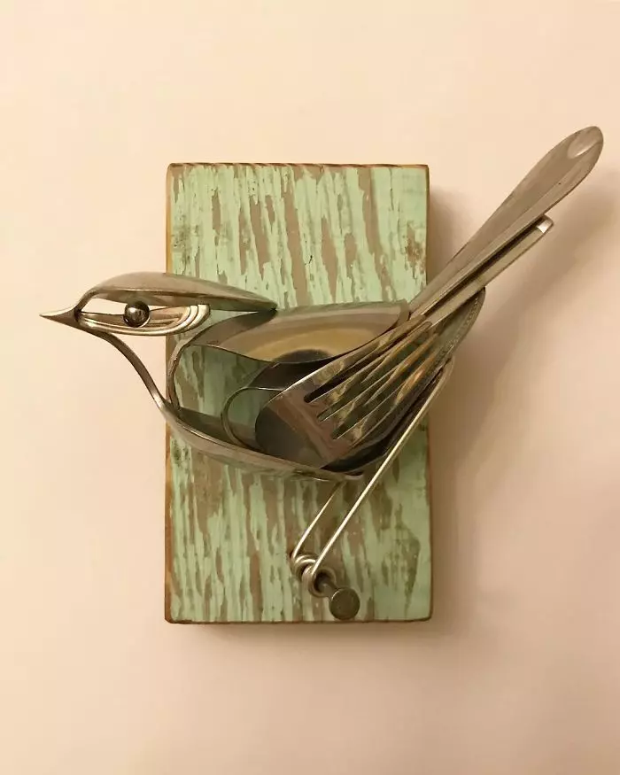 這些藝術品「高檔到脫褲子」 精緻創作的素材都是你看不起的破銅爛鐵!