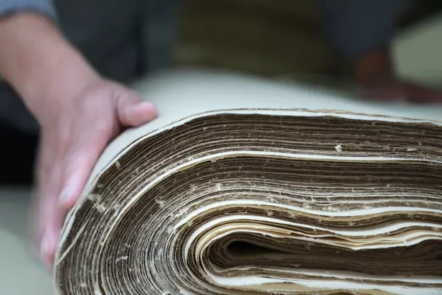 蒐集1500KG童子尿!失落的「國寶級造紙術」作法太驚奇 傳人解答:泡新鮮的最好