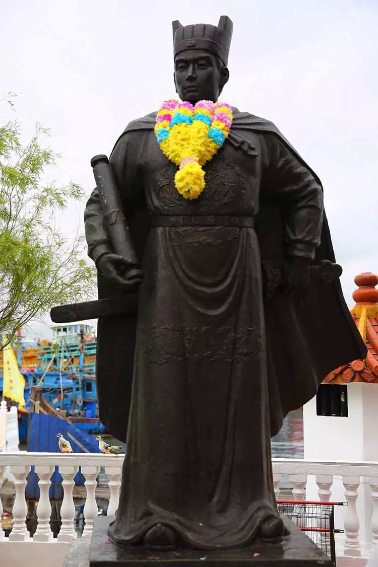 華人一定要知道!去 Penang 別只拍壁畫了,現在大家都去鄭和三保宮!