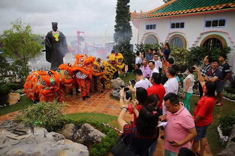 華人一定要知道!去 Penang 別只拍壁畫了,現在大家都去鄭和三保宮!