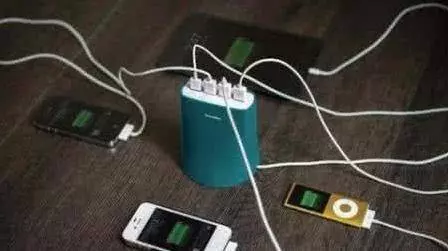 手機密碼忘記怎麼解鎖?學會這一招,不用去刷機,自己10秒就能搞定!