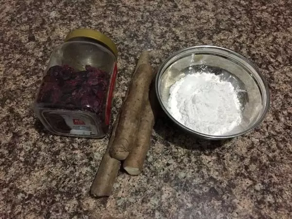 眼袋重老10歲!多吃這菜,補脾虛,黑眼圈慢慢變淡,不做黃臉婆