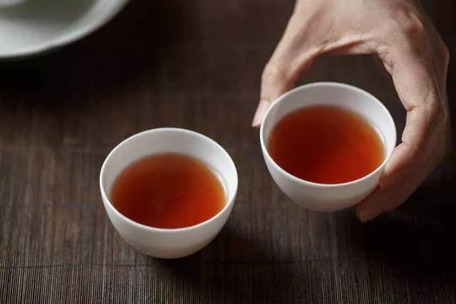 4件事,肺好的人才能做到,肺不好了,記住「三二一」養肺法!