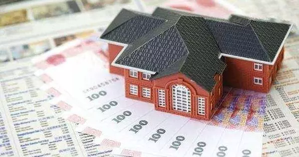 10年後,100萬台幣存款和100萬房產,哪個更值錢?
