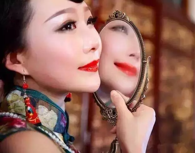 送給所有靠自己掙錢的女人