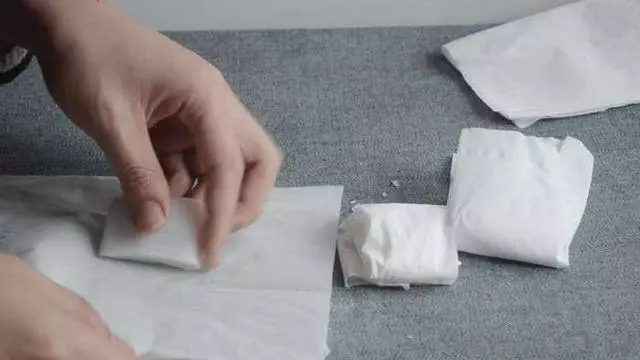 沒想到肥皂用紙包起來這麼厲害,解決了家家戶戶困擾的問題,太神奇了