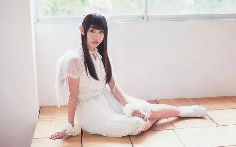 婆婆過來照顧我生孩子,把我的衣服都被她收拾給她的侄女,我裡面的金首飾不翼而飛