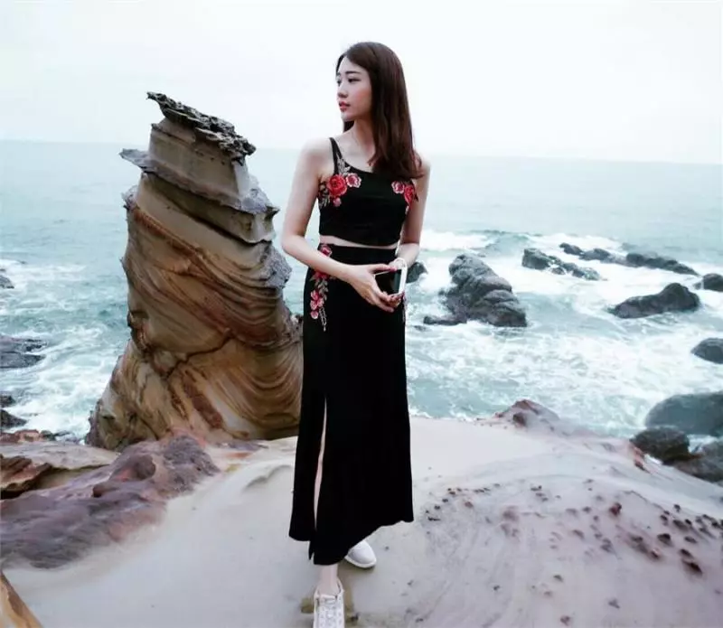 【最新流出】Airasia本土7位空姐私密照外流,我傻眼!原來每一位都好大包米!
