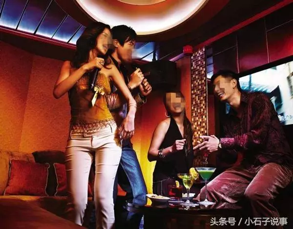我為他三年生倆,二寶生病了我找到他竟然在歌廳,大罵我是黃臉婆