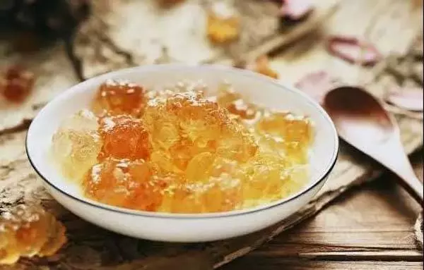 桃膠吃法大全~讓皮膚更水潤 ! !