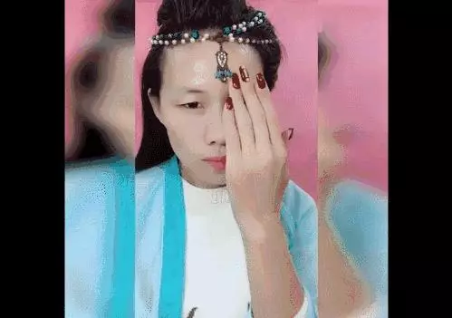 河北農村女子直播「易容術」,一人扮演整個娛樂圈,央視走紅月入六位數