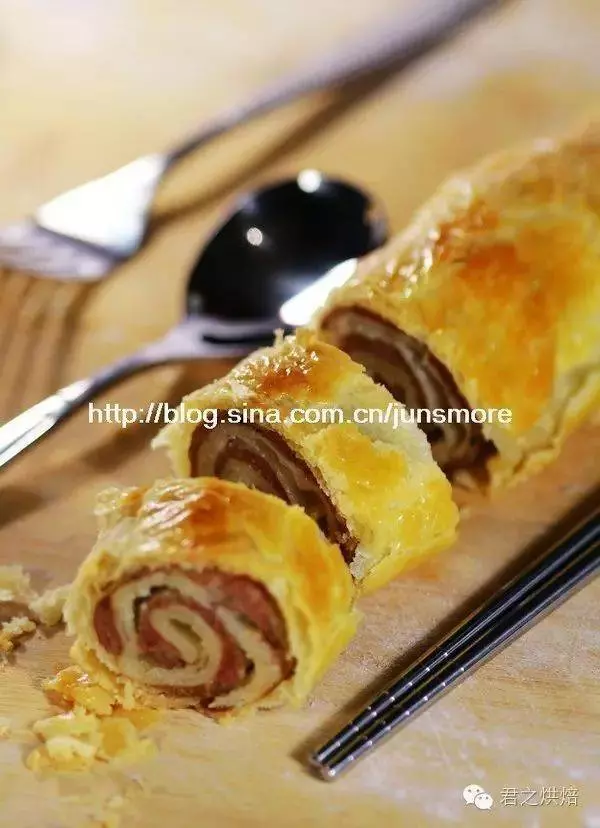 【酥皮肉卷】外酥內軟,咸鮮可口,趁熱吃吧