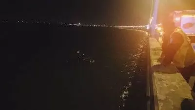 【2車檳大橋碰撞】1車墜海下落不明!事發視頻曝光 Vios車主有難了【內有視頻】
