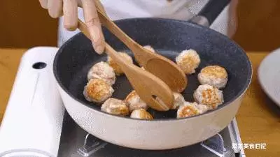- 酸甜雞肉丸-好吃還能瘦減肥的你有口福了