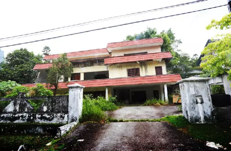 吉隆坡最凶住宅!!!祖孫陰魂不散留守空屋!你敢住嗎?
