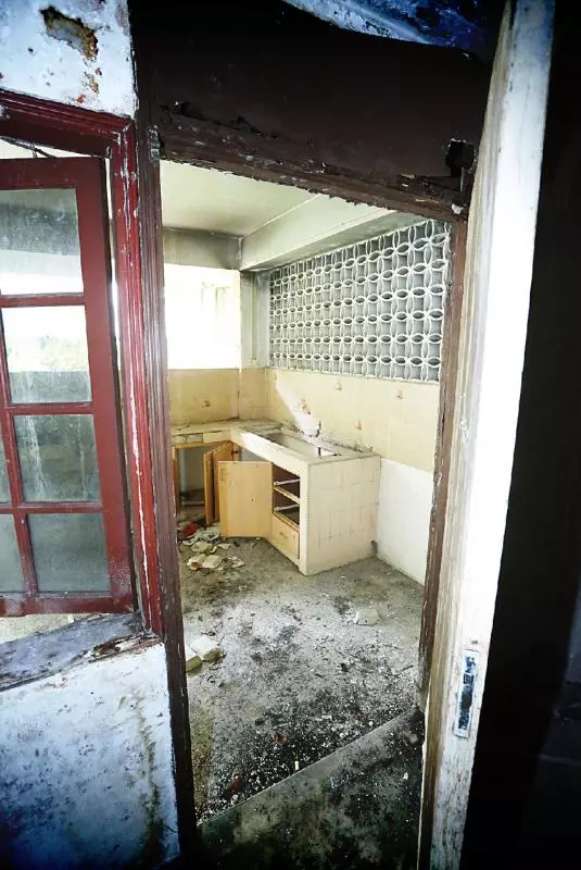 吉隆坡最凶住宅!!!祖孫陰魂不散留守空屋!你敢住嗎?
