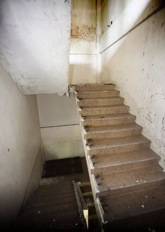 吉隆坡最凶住宅!!!祖孫陰魂不散留守空屋!你敢住嗎?