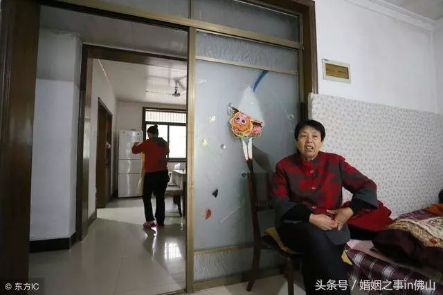 兒媳坐月婆婆主動照顧,兒媳給3000答謝,婆婆轉身給兒子一巴掌