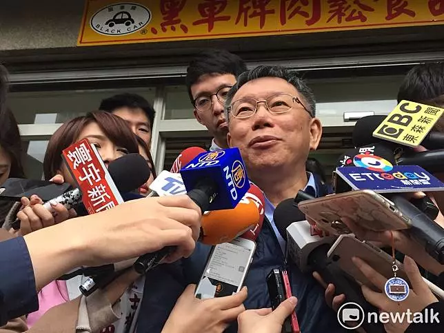 「強盜說」讓王炳忠變柯粉 柯文哲得知後捧腹大笑