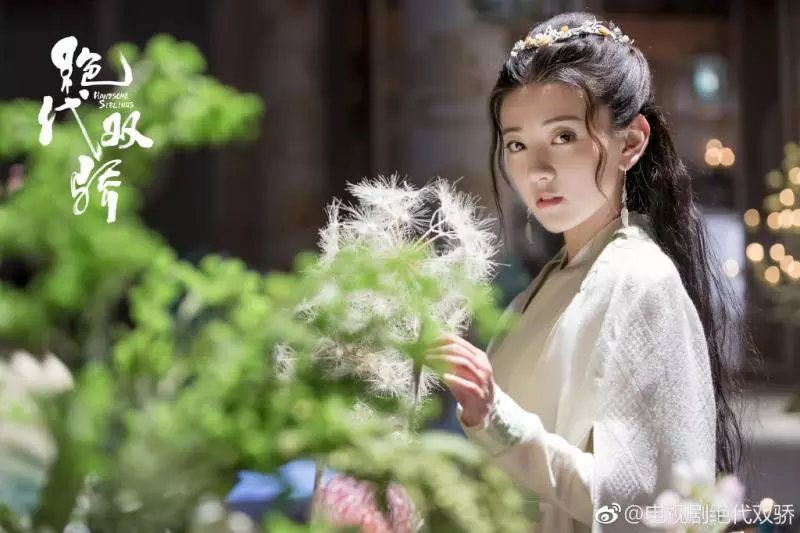 演員拍「吻戲」的時候,為何不露腰部以下?真相讓很多網友炸鍋!