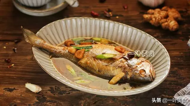 醬油水煮魚,做法簡單,特別鮮美,沒有一點腥味!