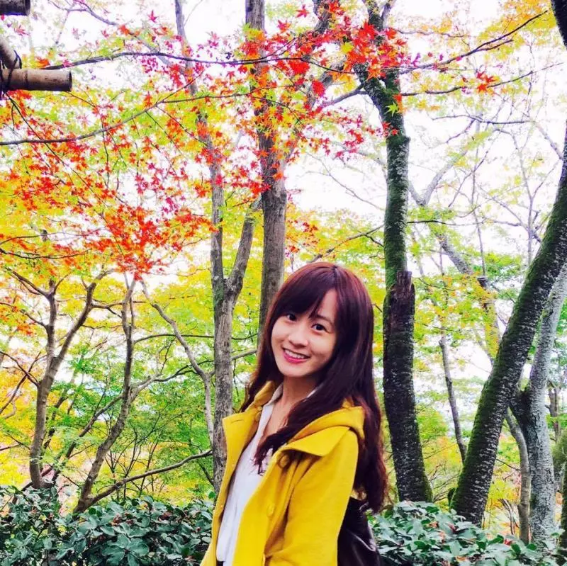 總統社群正妹小編曝光!原來是當年「脫裙女孩」