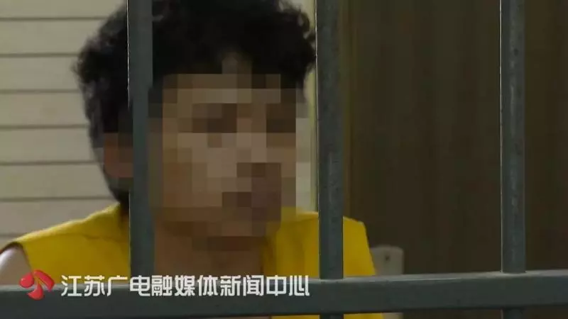 女友發來訊息「寶寶我想你」,男友一看馬上報警果然出事!