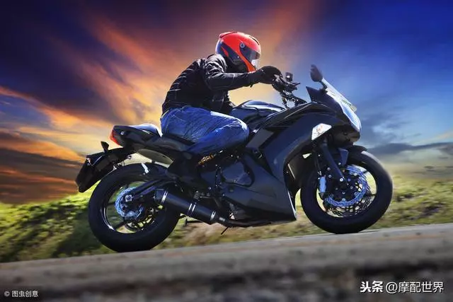 扭盡油門摩托車還是「龜速前進」,加速無力的幾種原因你知道嗎!
