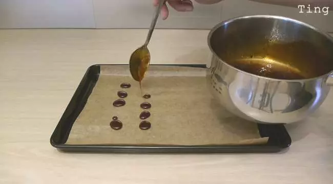 喉嚨癢癢就想吃「喉糖」?別再花錢去藥局買了,自己用純天然食材來DIY吧!