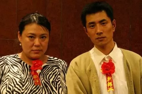 她45歲,離婚嫁給小15歲男友,現在過的幸福美滿!女人絕對要看得懂這篇,最後一句話說的太好了! EZP9 生活網