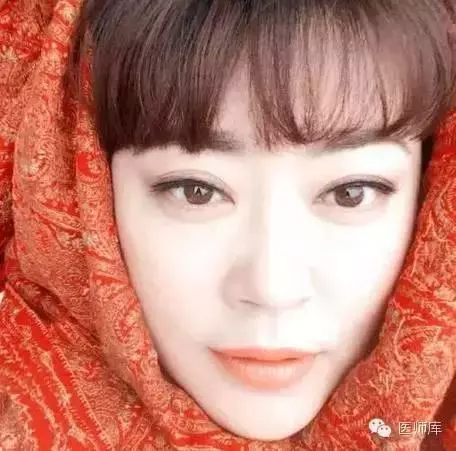 她45歲,離婚嫁給小15歲男友,現在過的幸福美滿!女人絕對要看得懂這篇,最後一句話說的太好了! EZP9 生活網