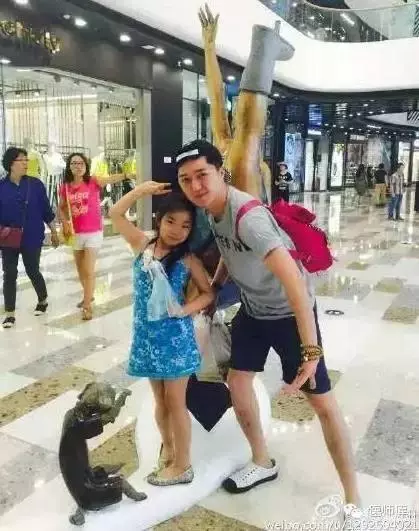 她45歲,離婚嫁給小15歲男友,現在過的幸福美滿!女人絕對要看得懂這篇,最後一句話說的太好了! EZP9 生活網