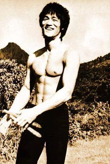 為什麼甄子丹說很多人都打得過李小龍?