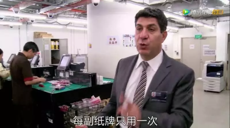 一天用掉15000副紙牌 豪氣沖天的獅城金沙賭場 那麼多秘密不能公開