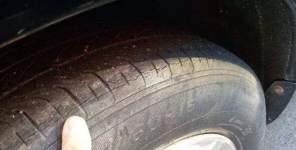 開車族必看!大馬老司機傳授經驗:愛車「這4處」發出噪音,須儘早送進修理廠!